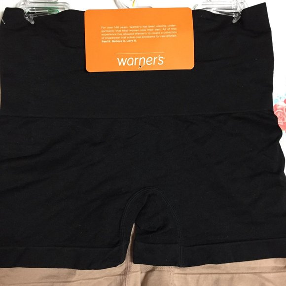 Warner's All-Day Shaping 2-Pack Boyshort (Small) - Picture 5 of 16